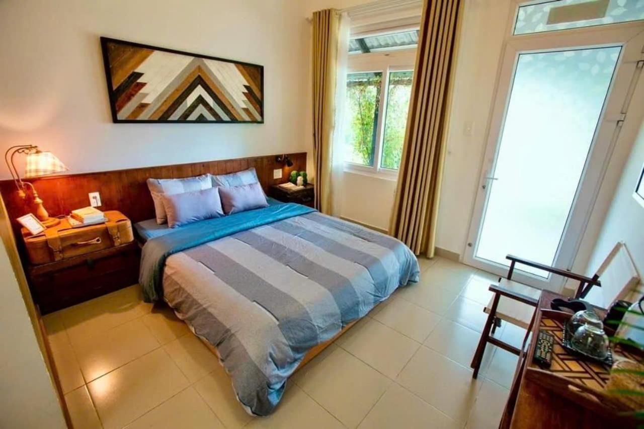 La Nha Homestay Da Lat Esterno foto