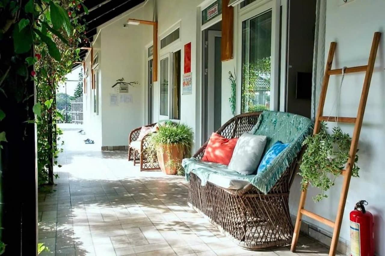 La Nha Homestay Da Lat Esterno foto